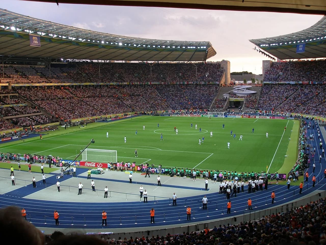 Soccer stadium packed with fans as Polymarket World Cup volume climbs during tournament matches